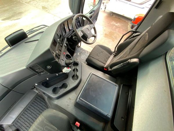 Mercedes-Benz Arocs 1824 Chain Lift Skip Loader.. 334686868