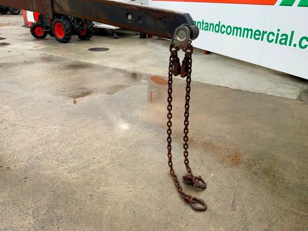 Mercedes-Benz Arocs 1824 Chain Lift Skip Loader.. 334686860