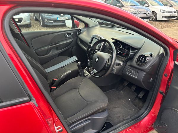 Renault Clio - 1.2 Petrol - Ideal Learner Car 335063102