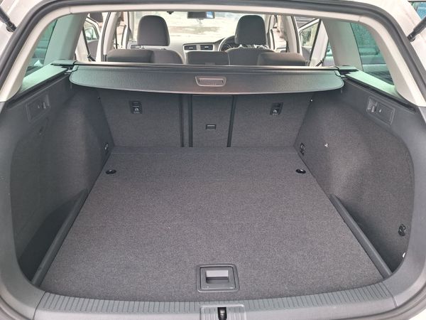VW GOLF ESTATE 1.2L PETROL AUTOMATIC 335210724