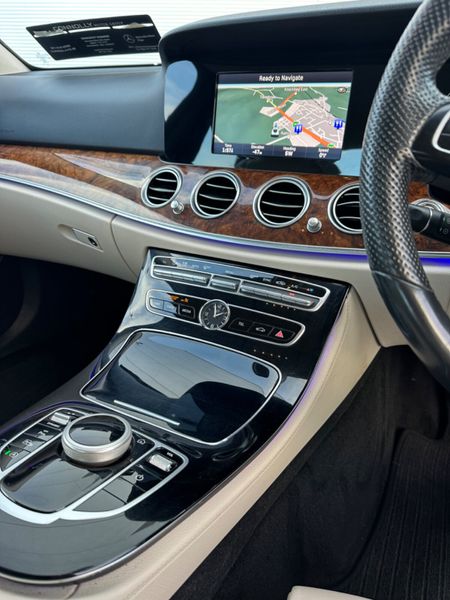 Mercedes-Benz Eclass Avantgarde 335296878