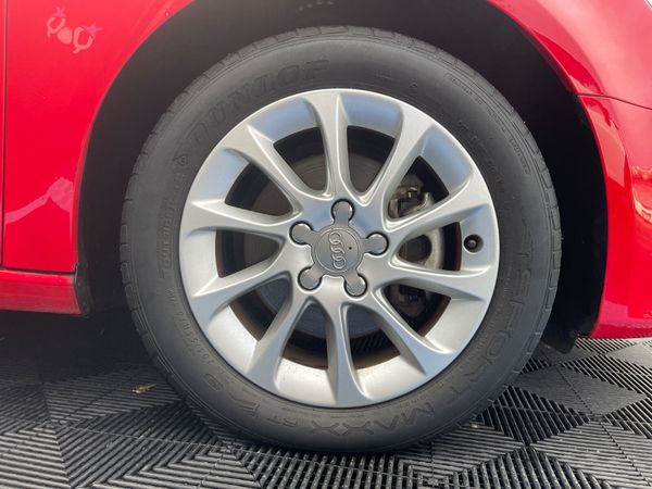 2015 AUDI A3 (S184) 335695775