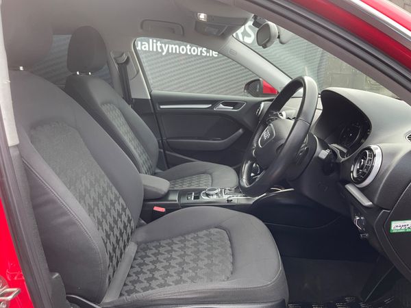 2015 AUDI A3 (S184) 335695776