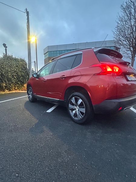 Peugeot 2008 2016 335753774