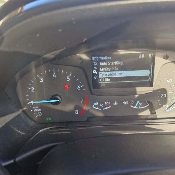 Ford Fiesta 2019 335859053