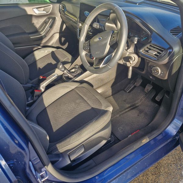 Ford Fiesta 2019 335859346