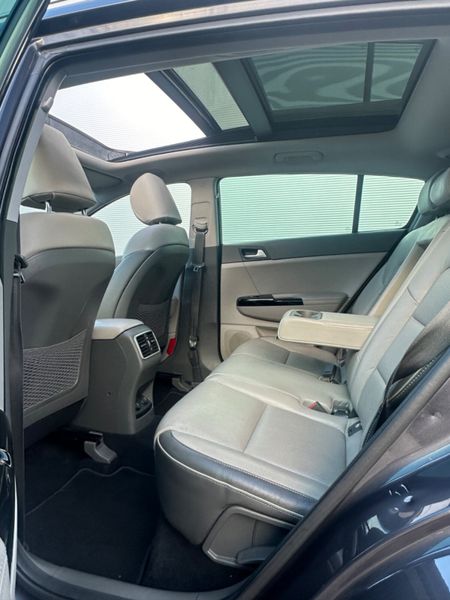 Kia Sportage Platinum *PanRoof *Heated leather 335850636