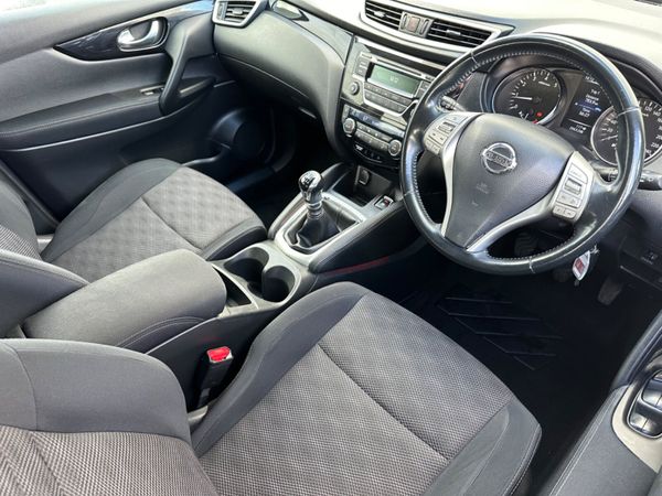 Nissan Qashqai 2014 *LikeNew 335853676