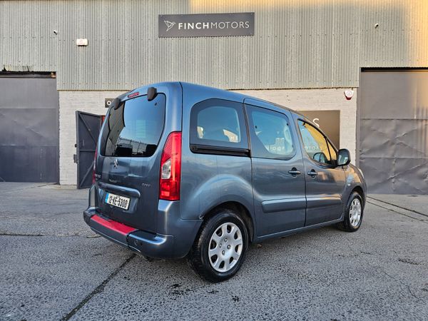 PEUGEOT TEPEE WHEELCHAIR // AUTOMATIC // NEW NCT 335927712