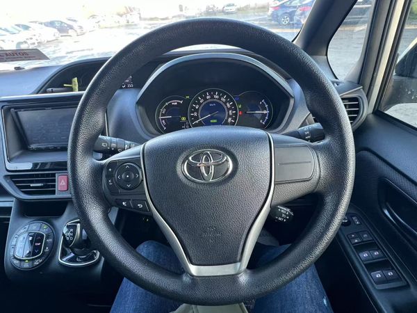 182 Toyota Voxy Hybrid Power Door 336047468