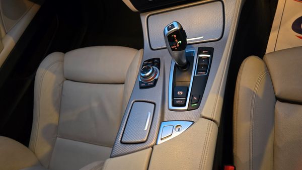 BMW 520D Auto M sport full service history 336109828
