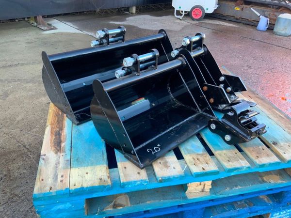 MICRO DIGGER BUCKETS & Q/HITCH.....25mm PINS. 336179593
