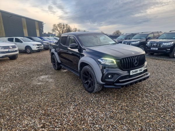 Mercedes-Benz X-Class 2018 336253410