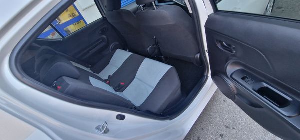 Toyota Aqua Automatic 336440472