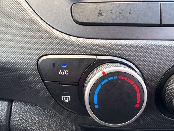 Hyundai i10 2018 Low Mileage 336451835