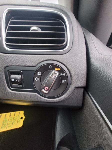 Volkswagen Polo 2015 Automatic Comfort Line + 336600708