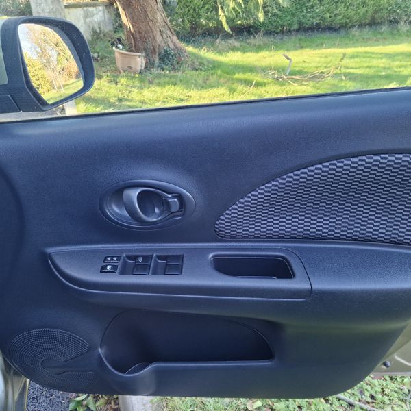 Nissan March 2013 Automatic 1.0 Petrol 336869722