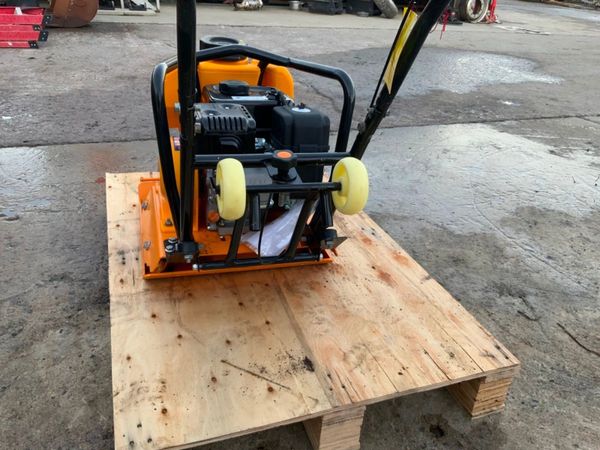 UNUSED FLAND COMPACTION / WACKER PLATE..124 337041684