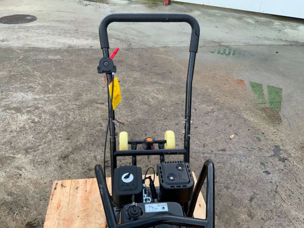 UNUSED FLAND COMPACTION / WACKER PLATE..124 337041687