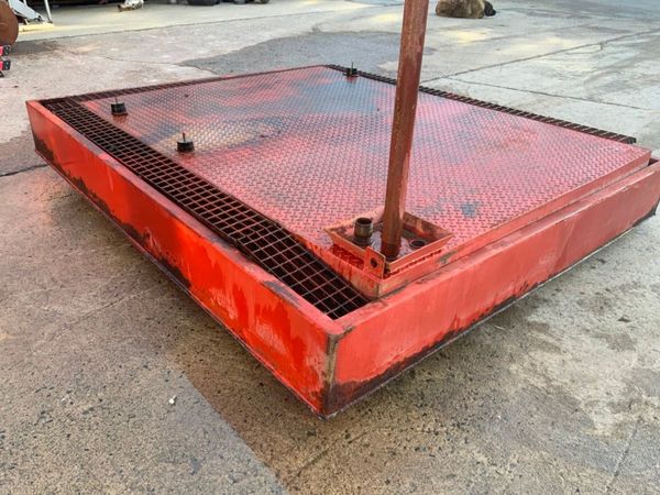 1500lts LOW LEVEL FUEL TANK / SPILL TRAY......072. 337149135