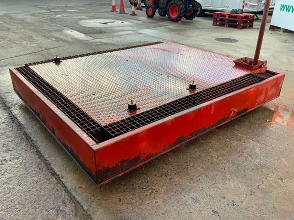 1500lts LOW LEVEL FUEL TANK / SPILL TRAY......072. 337149141