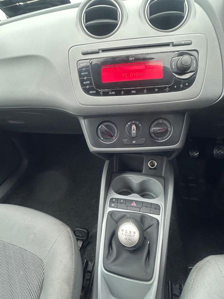 SEAT Ibiza 2011 337348354