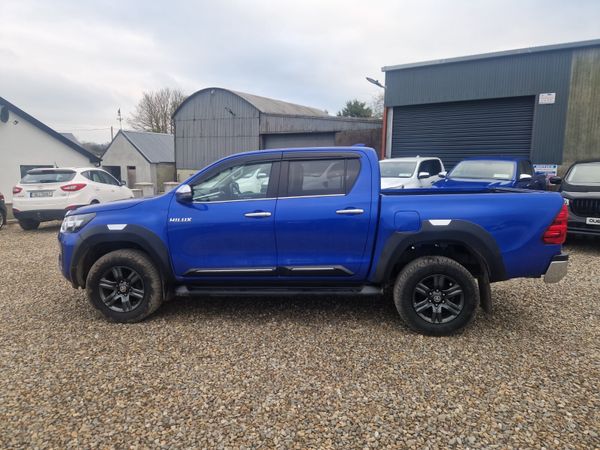 Toyota Hilux 2.8 D4D SR5 204Bhp 337460364