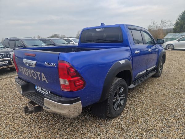 Toyota Hilux 2.8 D4D SR5 204Bhp 337460368