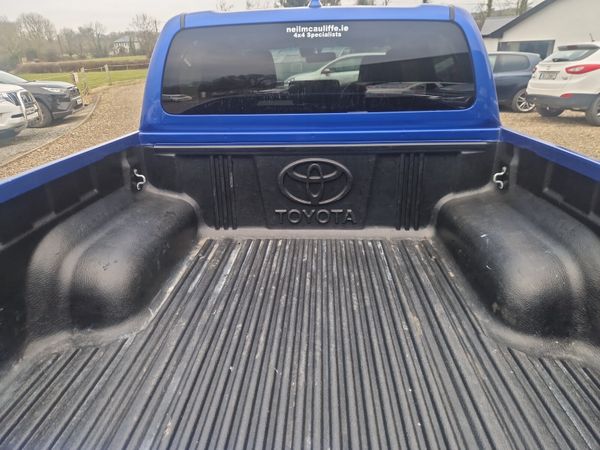 Toyota Hilux 2.8 D4D SR5 204Bhp 337460376