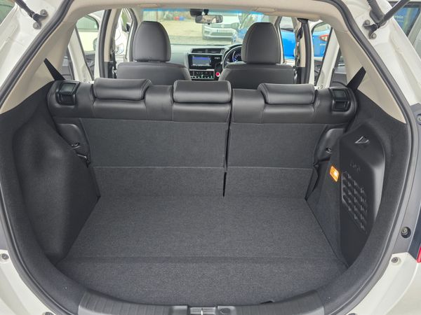 Honda Fit 1.5L Hybrid | Automatic | Self-Charging 337956475