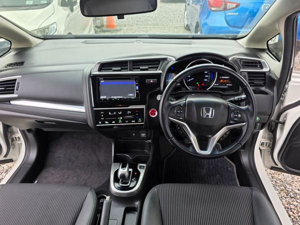 Honda Fit 1.5L Hybrid | Automatic | Self-Charging 337956478