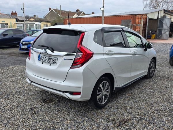 Honda Fit 1.5L Hybrid | Automatic | Self-Charging 337956481