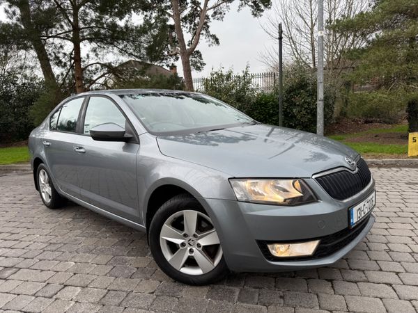 Skoda Octavia 2013 Petrol Low KMS 337970768