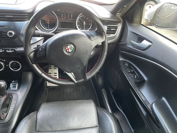 2014 ALFA ROMEO GIULIETTA (S168) 338107728