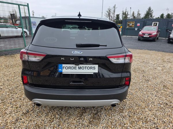 Ford Kuga Titanium 2021 338188941