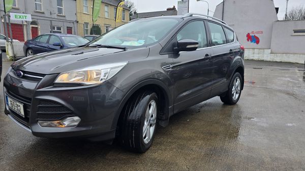 Ford Kuga 2015 AA approved 338469716