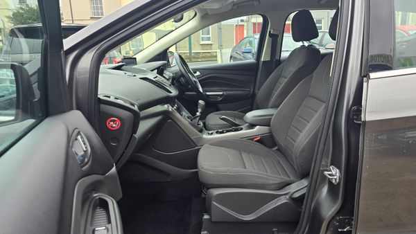 Ford Kuga 2015 AA approved 338469719