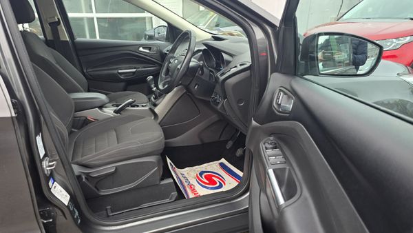 Ford Kuga 2015 AA approved 338469729