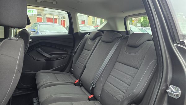 Ford Kuga 2015 AA approved 338469722