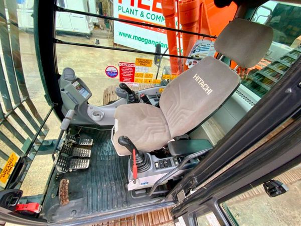 2018 HITACHI ZAXIS 210 Lc6 HIGH RISE EXCAVATOR 338460079