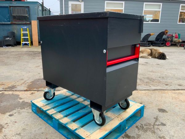 ARMORGARD TUFFBANK STORAGE CABINET.....778. 338831025