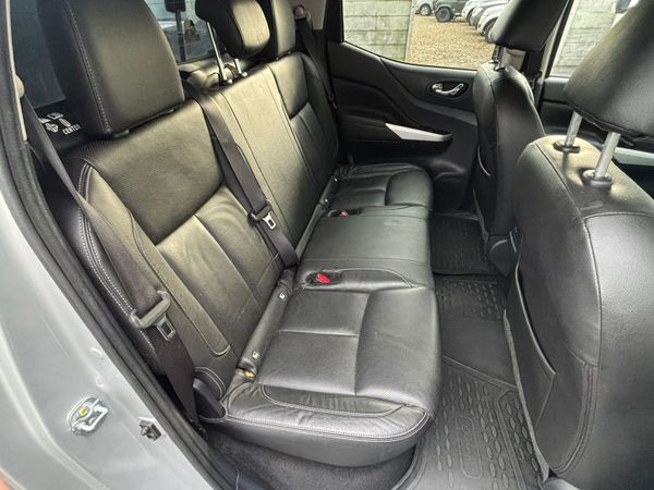 2018 (182) Nissan Navara 2.3 DCI TEKNA Crewcab 339028455
