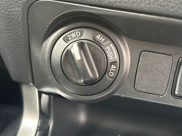 2018 (182) Nissan Navara 2.3 DCI TEKNA Crewcab 339028458