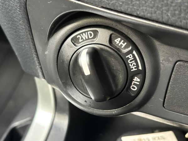 2019 Nissan Navara 2.3DCI TEKNA 190 4WD Crewcab 339188746