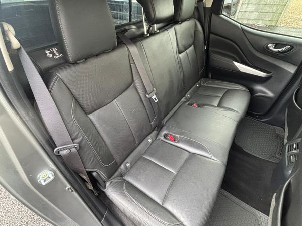 2018 Nissan Navara 2.3 DCI TEKNA 190 4WD Crewcab 339194129