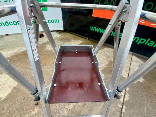 UNUSED TUBESCA  ACCESS PLATFORM LADDER. 339229961