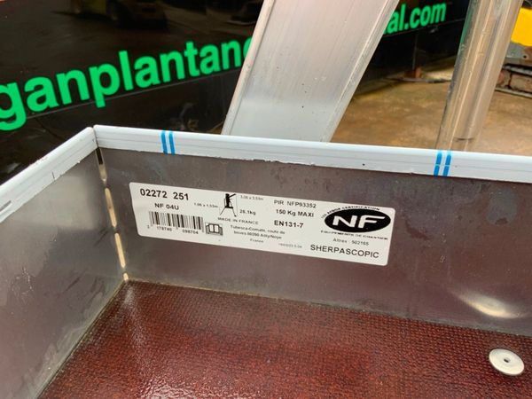 UNUSED TUBESCA  ACCESS PLATFORM LADDER. 339229962