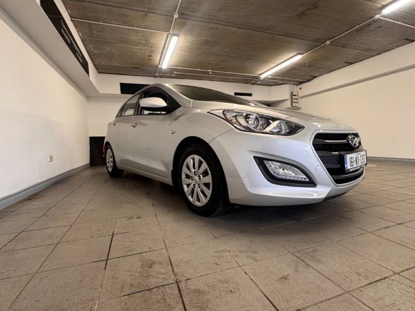Hyundai i30 2016 339237786