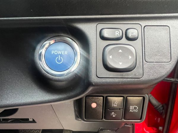 Toyota Aqua 2016** cruise control ** 339246617