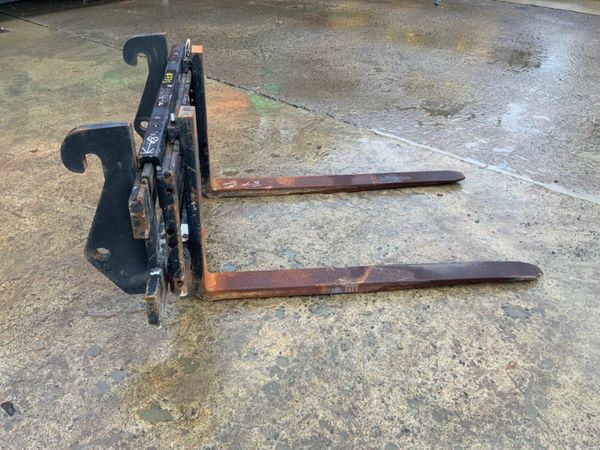 'TAYLOR'  LOADER FORK ATTACHMENT....733. 339388924